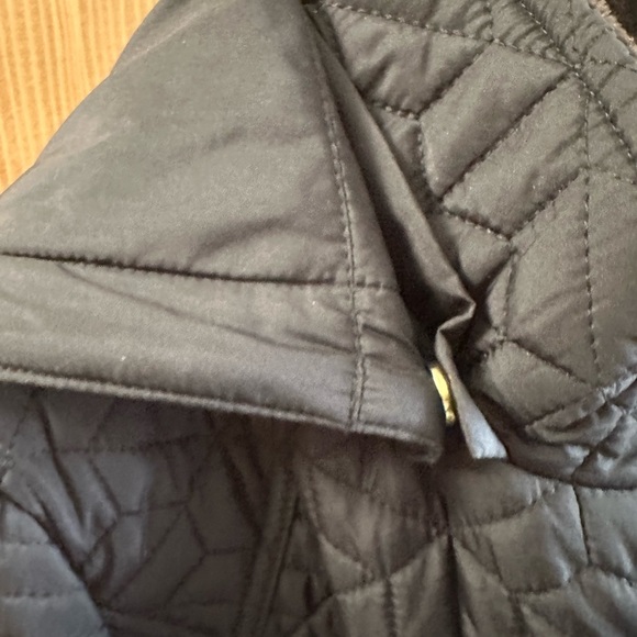 Weatherproof jacket - Picture 2 of 6